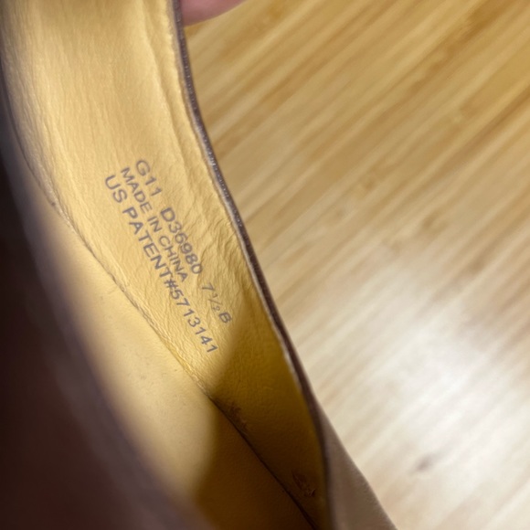 Cole Haan Brown Leather 2.5" Pumps - Picture 7 of 7